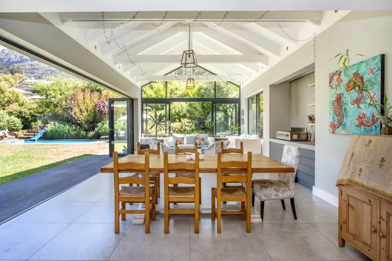To Let 4 Bedroom Property for Rent in Tarragona Western Cape